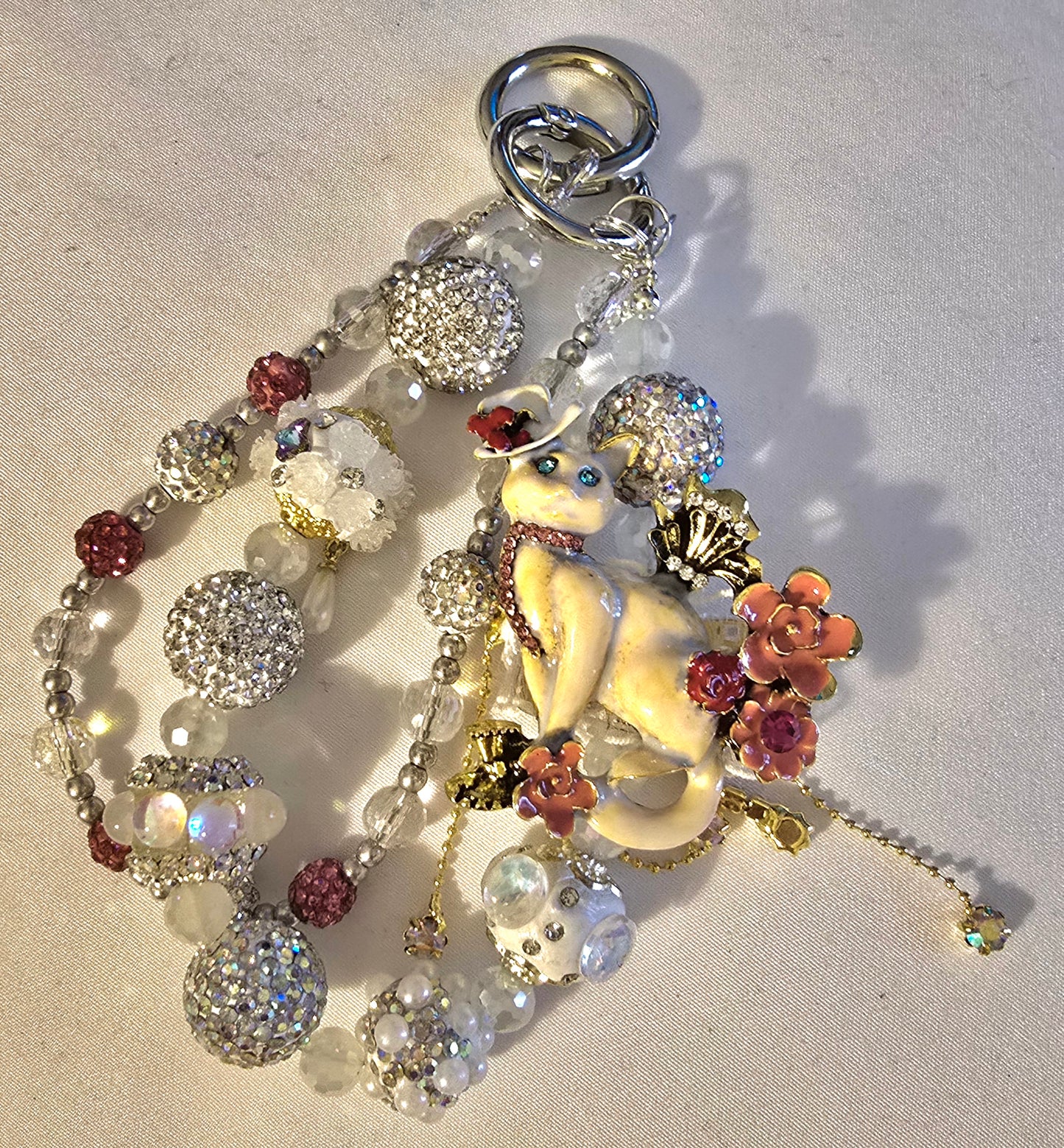 White Cat Accessory Chain