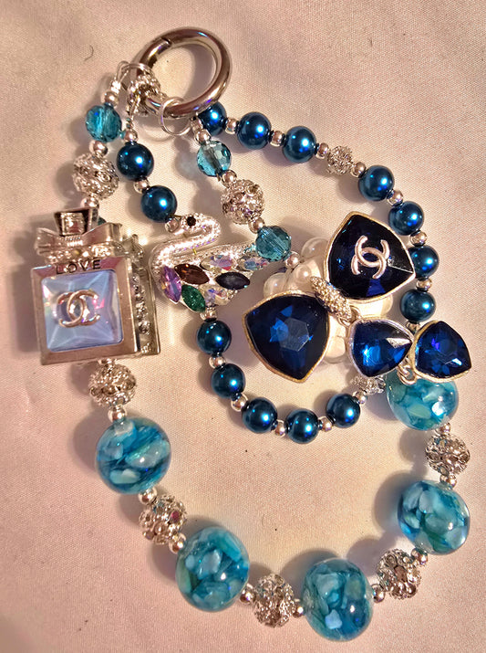 Sapphire Swan-CC104