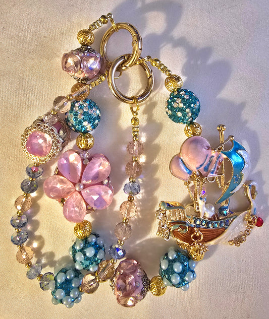 Balloon Ship Accessory Chain