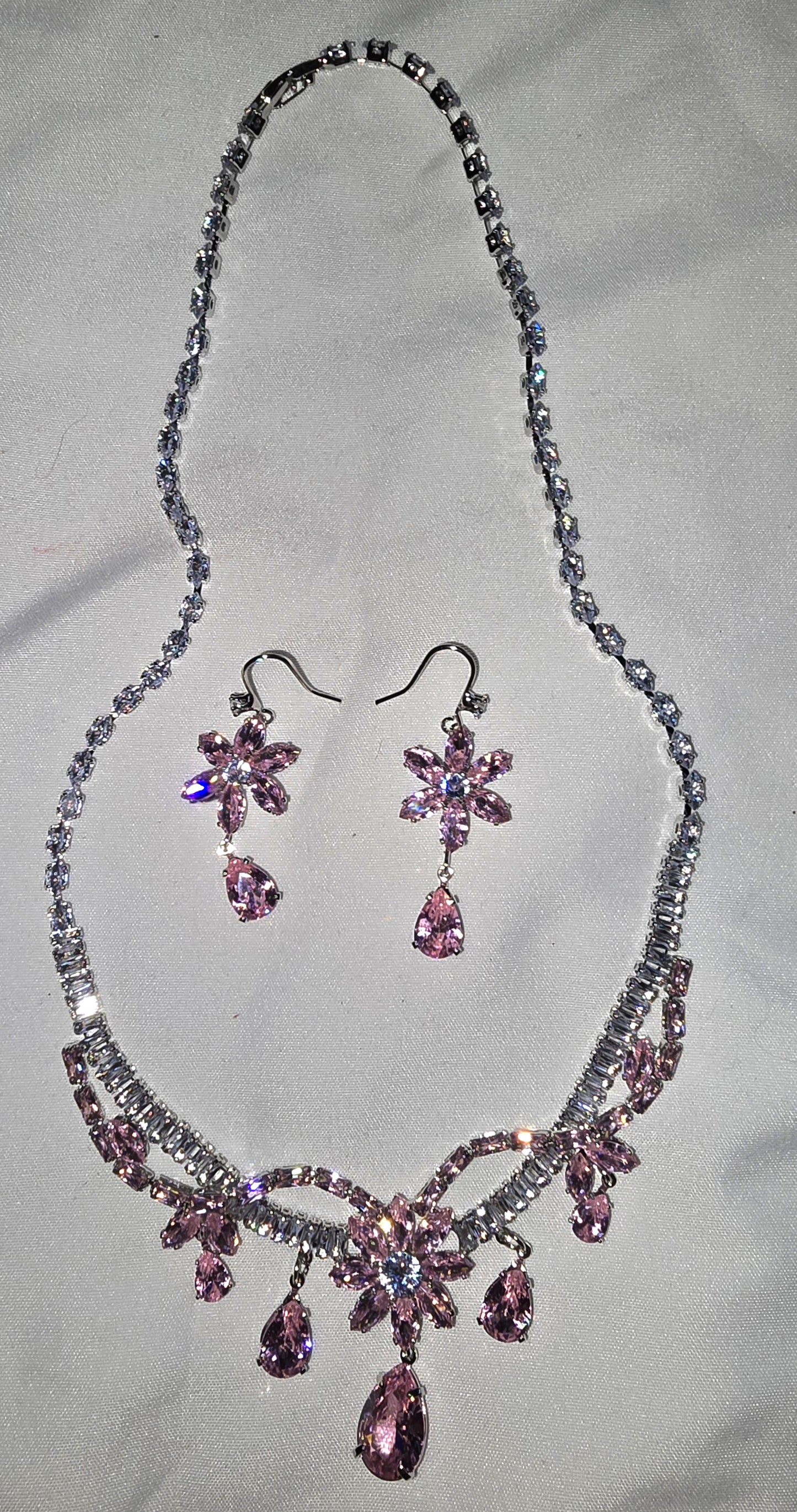 "Rosé Fleur" Necklace & Earrings Set